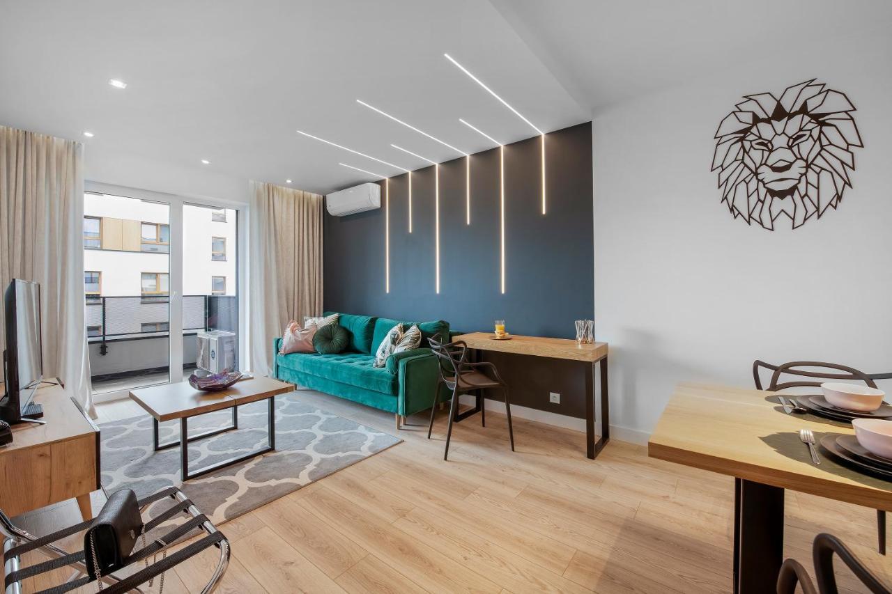 P&O Serviced Apartments Group Komputerowa Varsó Kültér fotó
