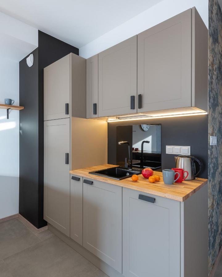 P&O Serviced Apartments Group Komputerowa Varsó Kültér fotó