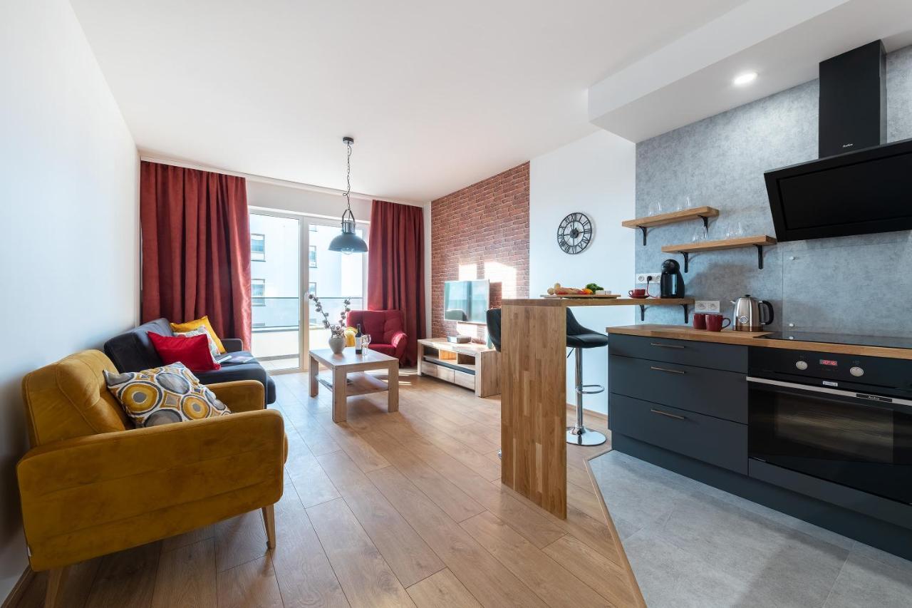 P&O Serviced Apartments Group Komputerowa Varsó Kültér fotó